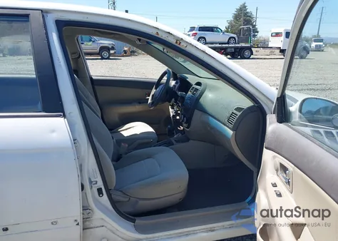 2008 Kia Spectra Ex из США, поврежденный, VIN KNAFE121885492800